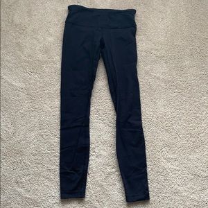 Black lulu lemon leggings